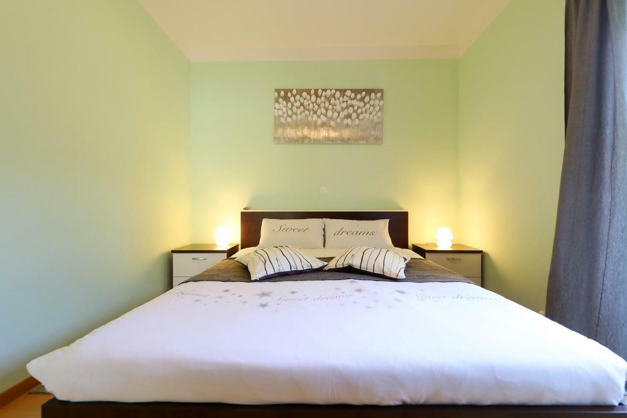 Luxury Villa Nada With Pool Petrcane Ngoại thất bức ảnh