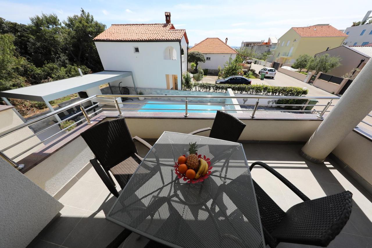 Luxury Villa Nada With Pool Petrcane Ngoại thất bức ảnh